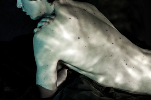 sickpage:  Quique MañasDreams Underwater, 2013