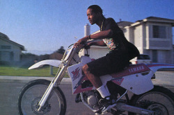 babylonfalling:  DJ Quik / YZ125 / Huaraches