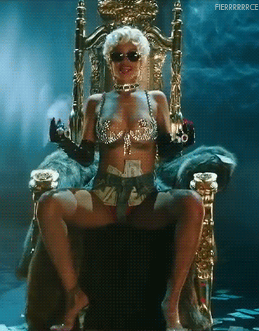 fierrrrrrce:  Pour It Up  