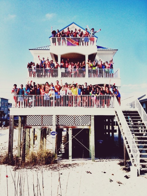 tfm-intern:Owning the beach. TFM.