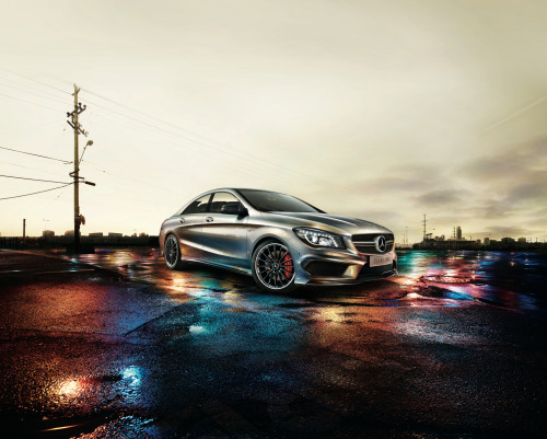 mercedesbenz:  Christmas lights are everywhere! [Mercedes-Benz CLA 45 AMG | Combined fuel consumption: 7.1-6.9 l/100 km | CO2 emission: 165-161 g/km | http://mb4.me/EfficiencyStatement]