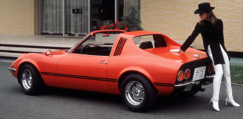 carsthatnevermadeit: Opel Aero GT 1969, a targa top version of the “mini-Corvette” Opel 