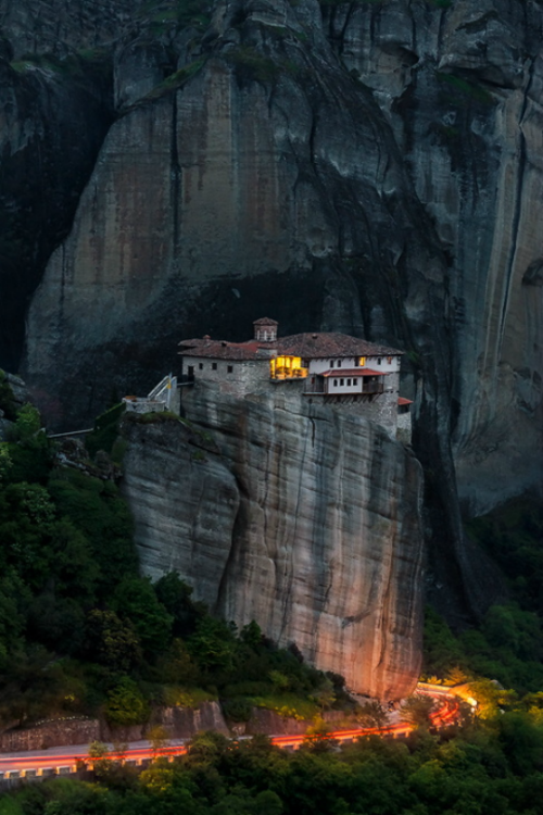 tulipnight:On fire by ilias nikoloulis