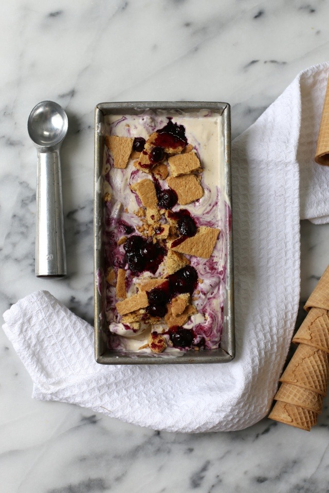 literallysame:  Blueberry Cheesecake Ice Cream