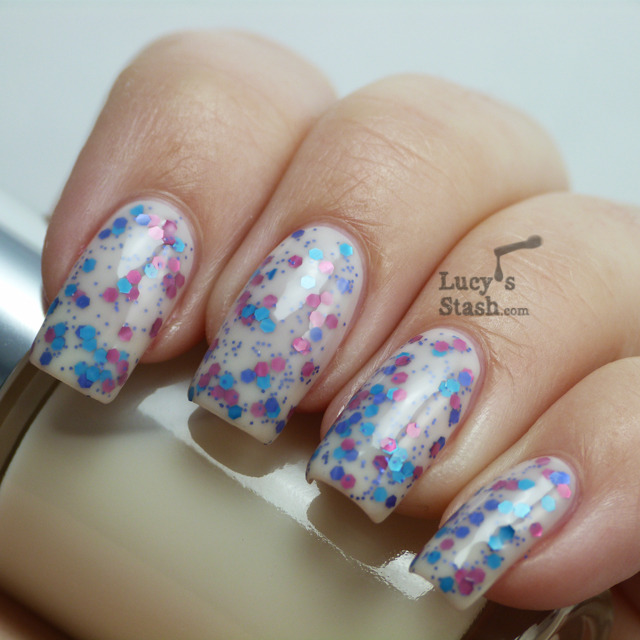 Jelly sandwich combo with Clinique 01 Call My Buff and OPI Polka.com http://bit.ly/1bIRwol