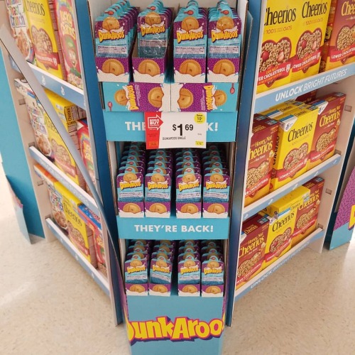 They&rsquo;re back!! #dunkaroos https://www.instagram.com/p/CDkqRgkDt2r/?igshid=1o116hapk7q4j