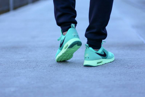 crispculture:  Nike Air Max Tevas ‘Green Glow’