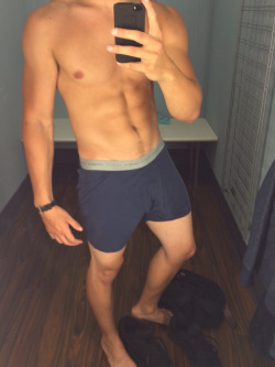 sexyboysbeingsexy.tumblr.com post 111031849914