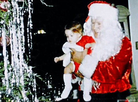 obsessivenostalgia:  For Lisa’s first Christmas her grandpa Vernon dressed up as