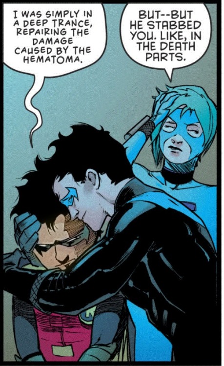 arabian-batboy:I really love how half of all canon Dick and Damian hugs are basically just Dick hold