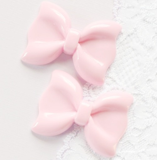 kawaiistomp:  Frilly bow cabochons ~ (credit and where to get them) (please do not delete the credit) 