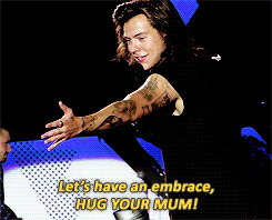 ohstylesno: “You just have to love each other.”  Hug your mum