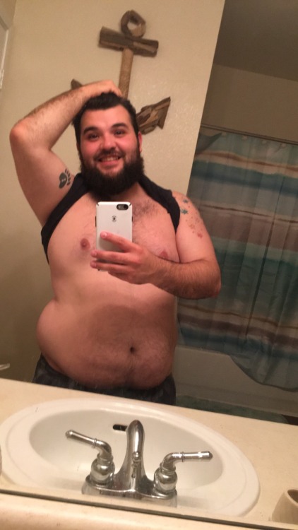 reydee89:#cub #nipples #smileSo Cute
