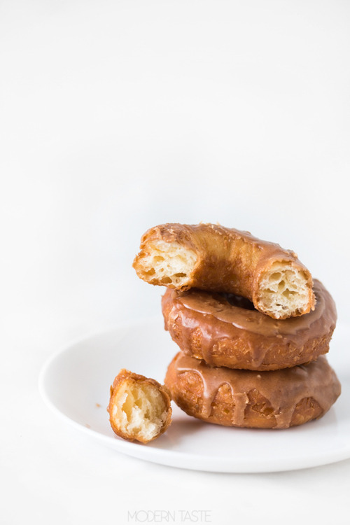 lovelydeliciousfood:Cronuts こういうパンっぽいやつ食いたいねん