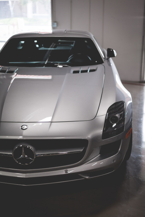 SLS AMG.