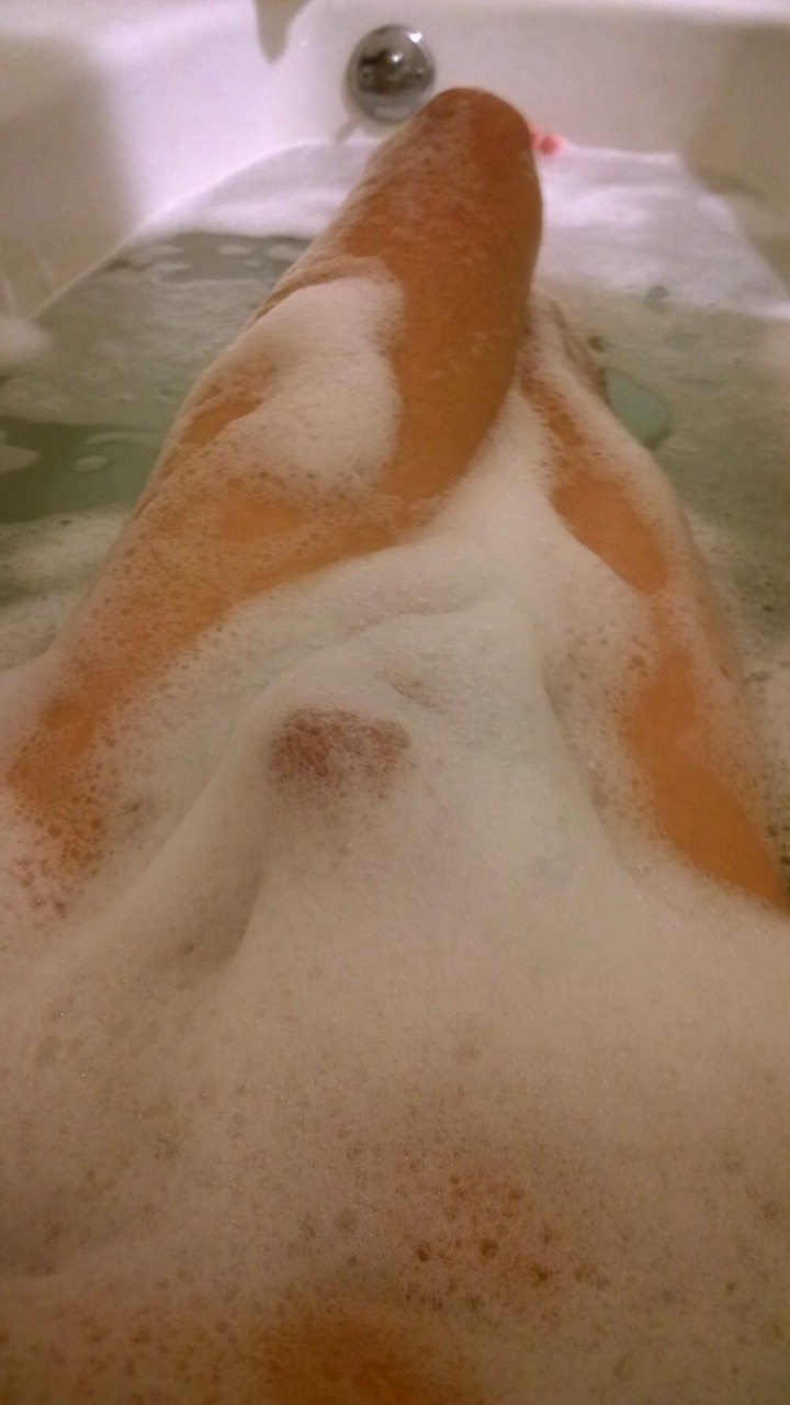 portablebagel:  Nothing better than a hot bath after a long day.