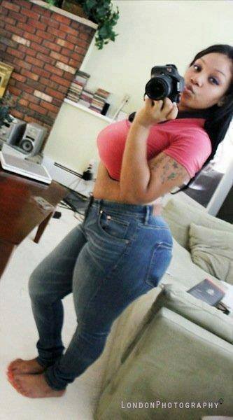 extremebodiez:  Unknown Thick Beauties   But Who are they? 