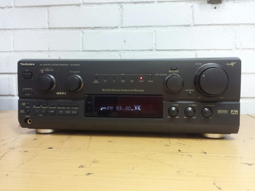 Technics SA-DX930 AV Control Stereo Receiver, 1999