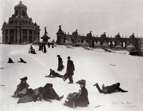 yesterdaysprint:   Sledding down Art Hill after the 1904 World’s Fair was over, St Louis, 1904