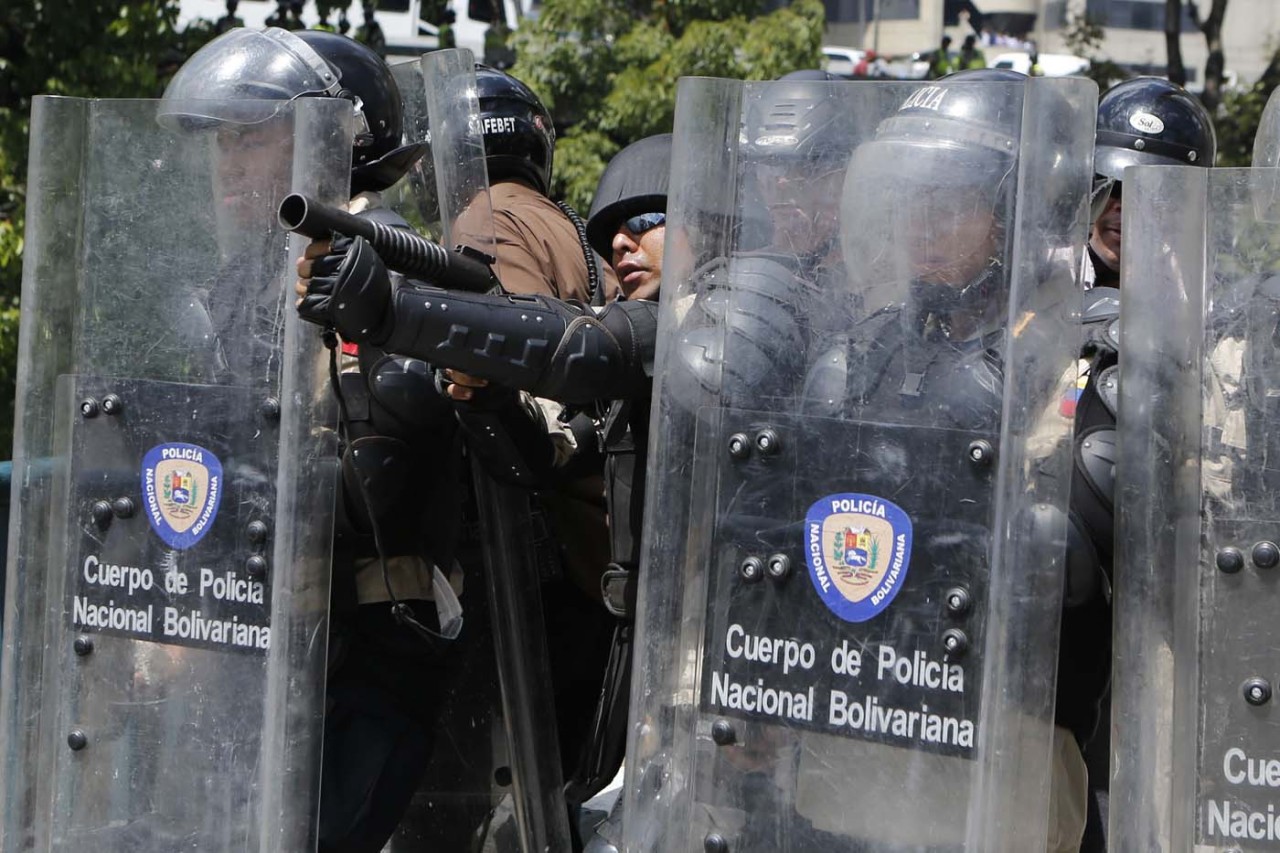 juancarls:  La represión del gobierno se mudó a Bello Monte… 20/03/2014.   