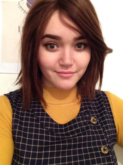 teacupsandcyanide:Clara cosplay work continues! Finally found a match for her skivvy jumper thing. A
