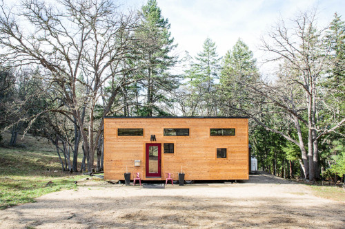 dcroninphoto:  A few shots from a story on the hOMe tiny home outside of Ashland, Oregon.Shot for Fine Homebuilding Magazine