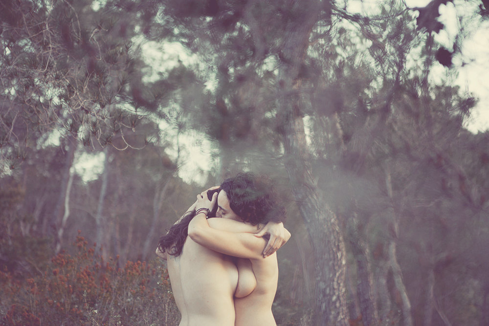 borrowederotica:  (by aTTHINA’)