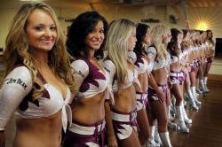 Australian cheerleaders!List of live webcam