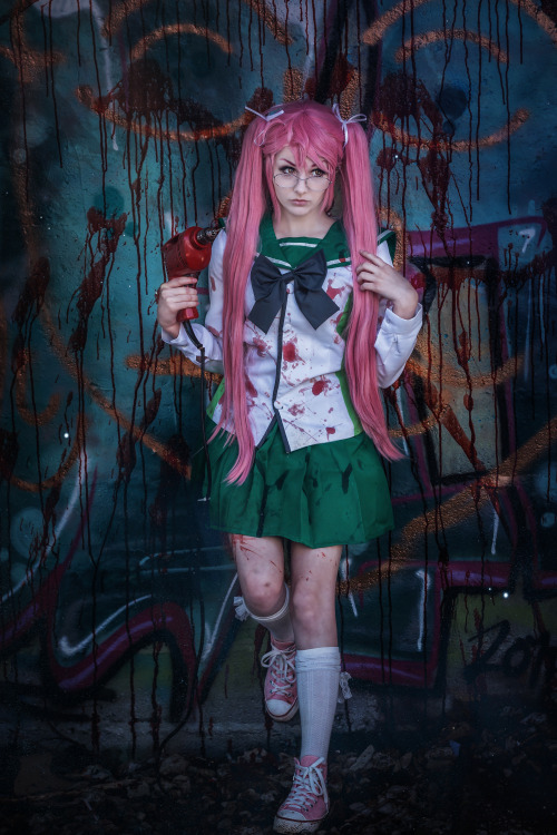 satanicspacecat:  riicare:  My Saya Takagi cosplay! Find me on FacebookPhotographer / Find the wig here   Omgg @blckmooncat