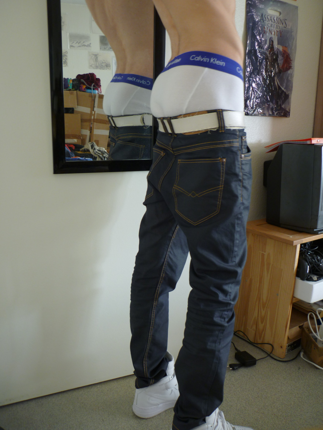 rekhel:  Sagging my white CK with my Nike AF1