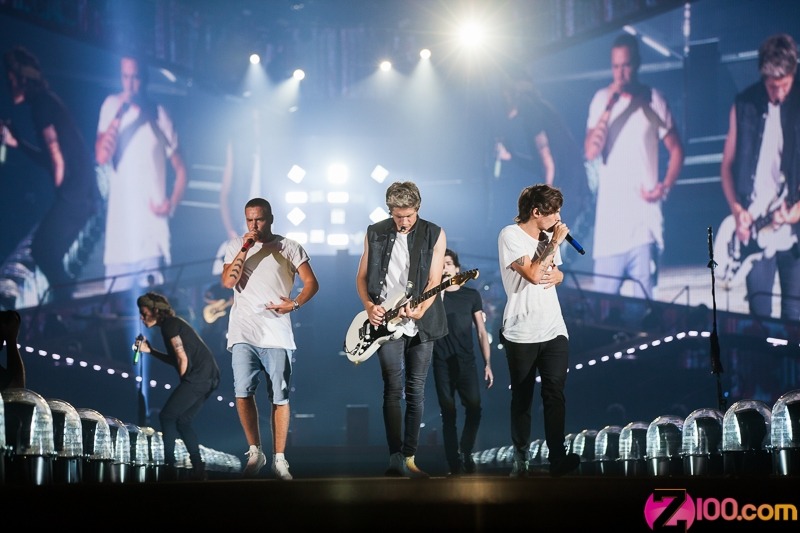 direct-news:  East Rutherford, New Jersey - 04/8/14 