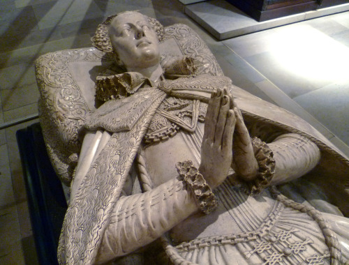 Mary, Queen of Scots tomb effigy (d. 1587)
