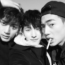 skawngur:  mhm (shon minho,kim yongha,hong yoonjae)