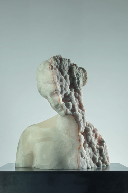 thedesigndome: Striking Contemporary Sculptures Inspired by Ancient Art by Massimiliano Pellett