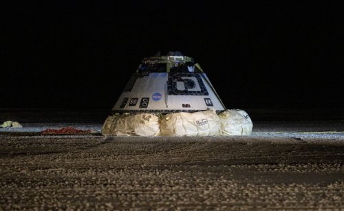 Calypso Starliner returns to earth after shortened Orbital Flight Test (December 22, 2019).Following