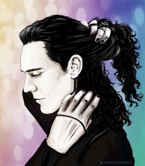 led-lite:saintloki:full shade, the MCU should’ve given us Loki wearing his hair up and I’m forever b