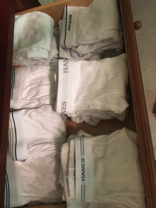 my-underwear-blog:Decisions, decisions… what do you wear? 