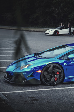 onlysupercars:  Credit