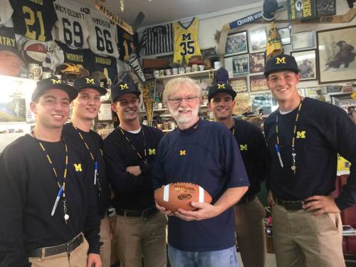 The HarBros hit State St. Barber Shop today. The #FS1OpeningDrive tour starts tomorrow! foxs.pt/1hOH