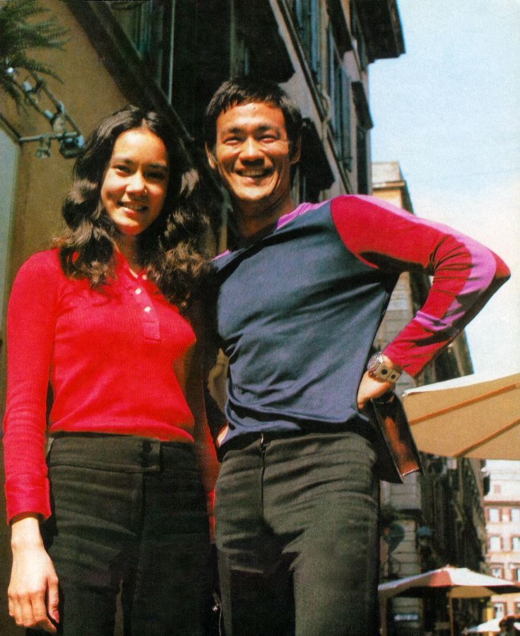 severelyfuturisticharmony:  The Rare Photos of Bruce Lee   Best&amp;Professional