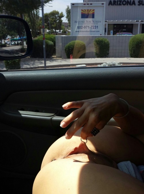 scottnikipowers:  This is the drive home adult photos