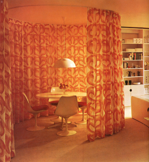 thegroovyarchives: 70′s Dining Room DesignFrom How to Decorate Your Home Without Going Broke, Barty 