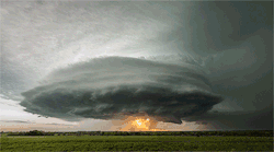 itscolossal:  Incredible Supercell Thunderstorm Time-lapse Over Kansas by Stephen Locke [VIDEO] 