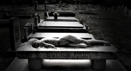 slobbering:“Asleep” is the marble gravestone of Laurence Matheson (1930-1987), sculpted 