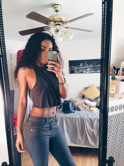 xobaddestbitchez:  dollsofbeauty:  mahoganyxln:  Now you’re just somebody that I use to know .  Dolls  <p><a href=”http://” class=”tumblr_blog”>