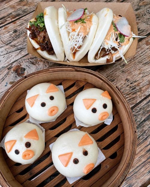 hungryactually: It’s so delicious, it’s unbelieva-bao! The pork buns are so yummy