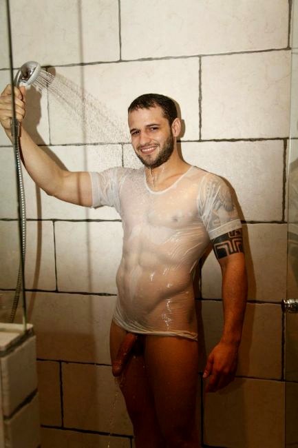Everyone Wants To See You Naked!