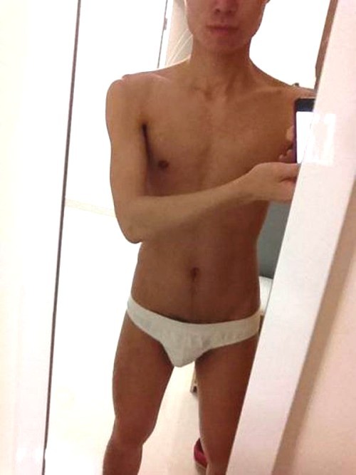 harrymarco: hongkongcuteboy: hkboyhehe1234:i hv his jerk off video 有佢片就share la Share pls