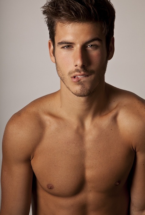 gerg14:  MY LATEST OBSESSION: Brazilian Lucas Bernardini. God, I gotta move there and enjoy the South American way!