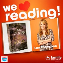 Switchedatbirth-Onabcfamily:  We Love Reading! Switched Star Lea Thompson Had This